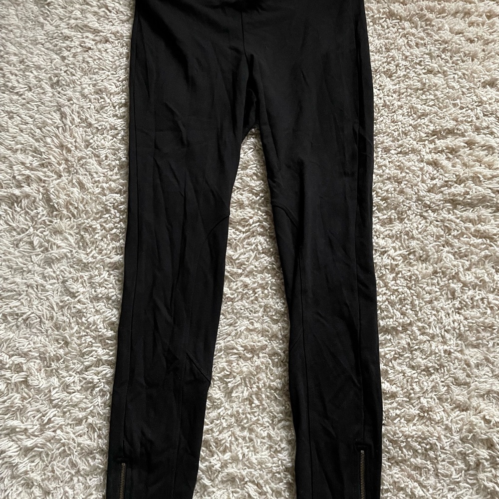 Cabi Women's Black Leggings Size S Ankle Zippers Elastic Waist - 18